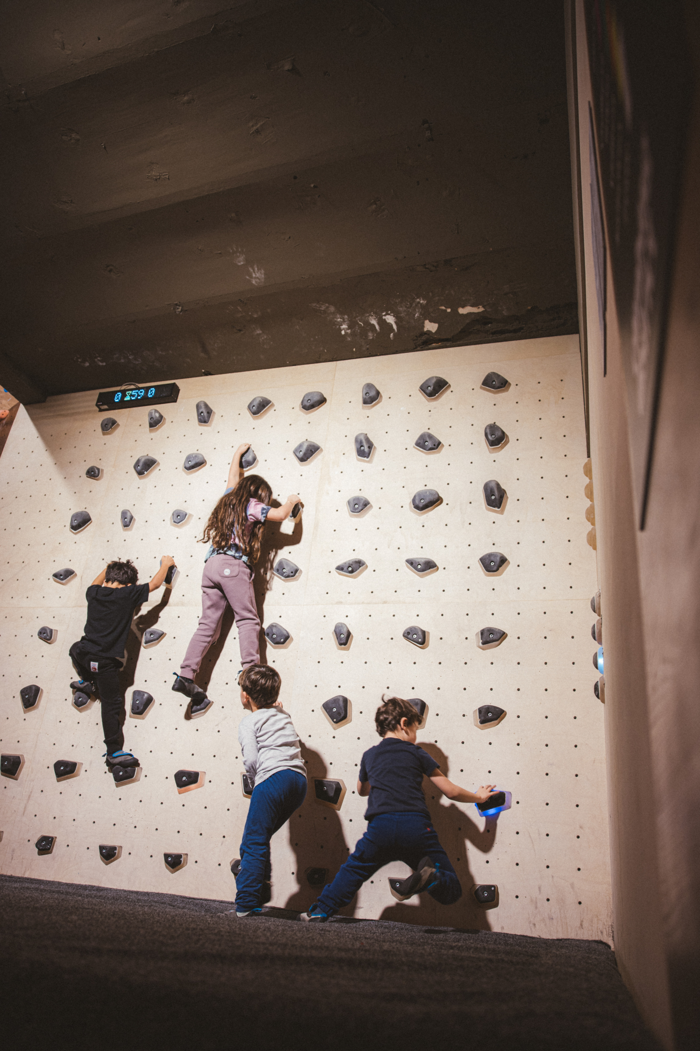 Climbing District - Salle d'escalade à Paris - Batignolles ©Arthur Delicque