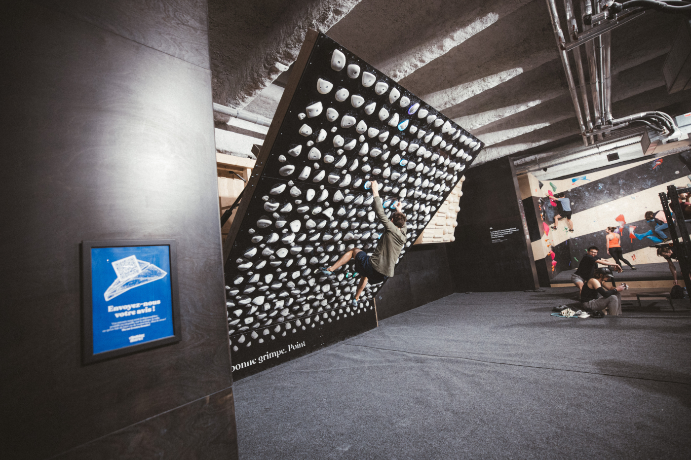 Climbing District - Salle d'escalade à Paris - Buttes Chaumont ©Arthur Delicque