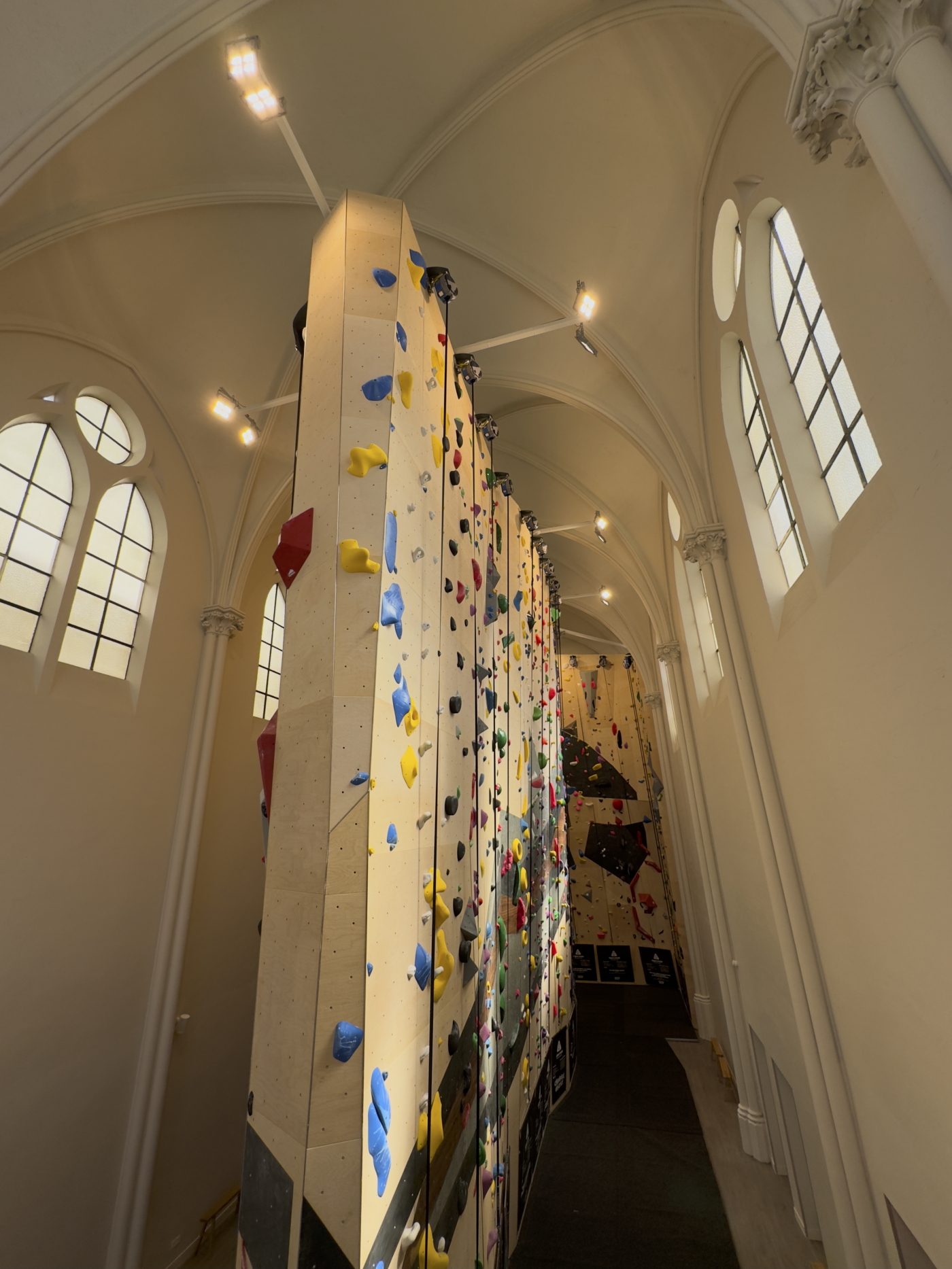 Climbing District - Salle d'escalade à Paris - Sevres-Lecourbe ©Arthur Delicque