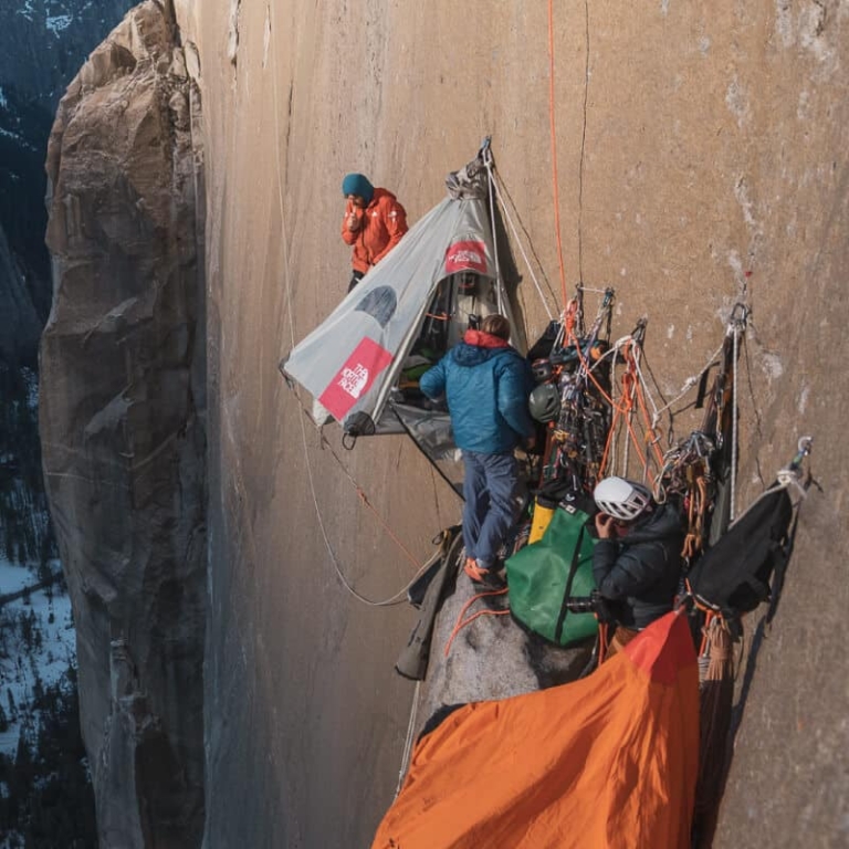 Festival Gaz 8 : Escalade à Yosemite, 29/06, 7 Batignolles. Vivez l'aventure avec Emily Harrington, Siebe Vanhee, Alex Honnold, Tommy Caldwell. Climbing district