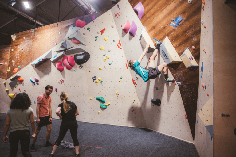 Climbing District - Pont de Neuilly