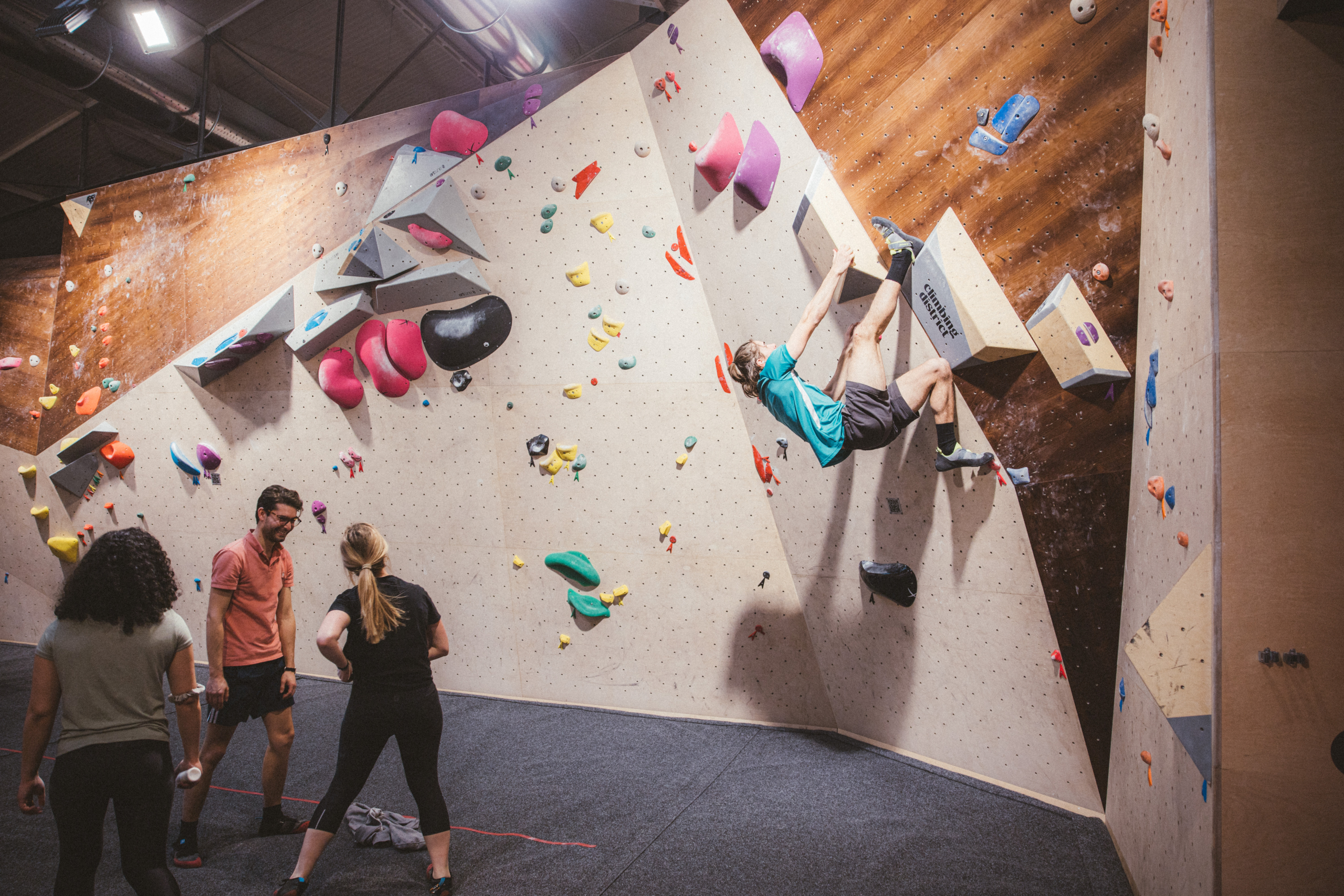 Climbing District - Pont de Neuilly